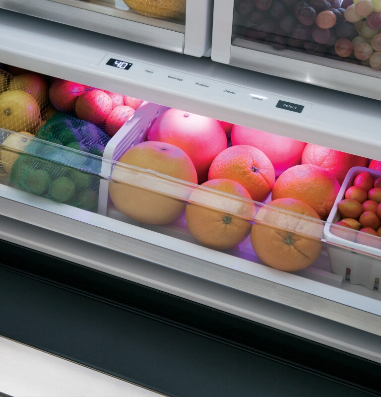 Café Series 28.6 Cu. Ft. French-door Refrigerator CFE29TSDSS