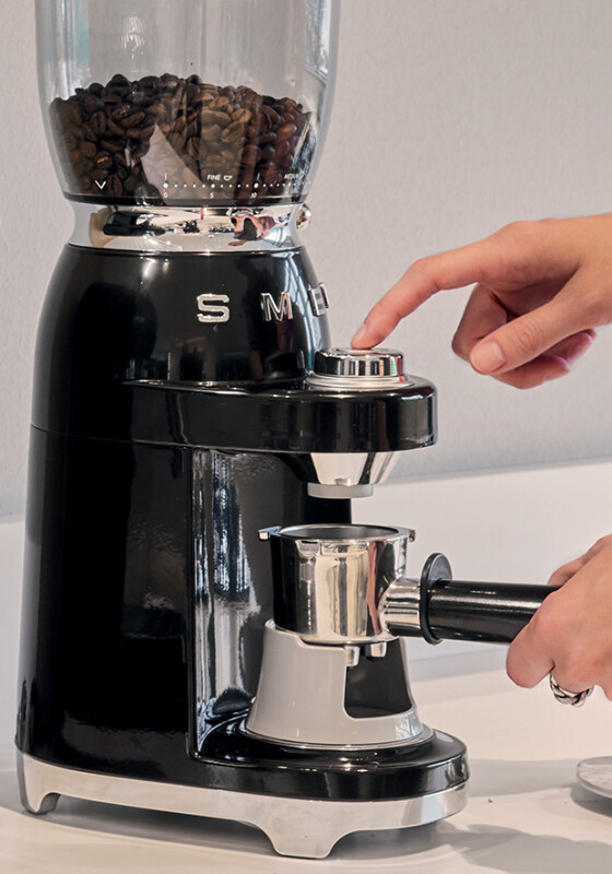 Coffee grinder Retro-style CGF11BLUS