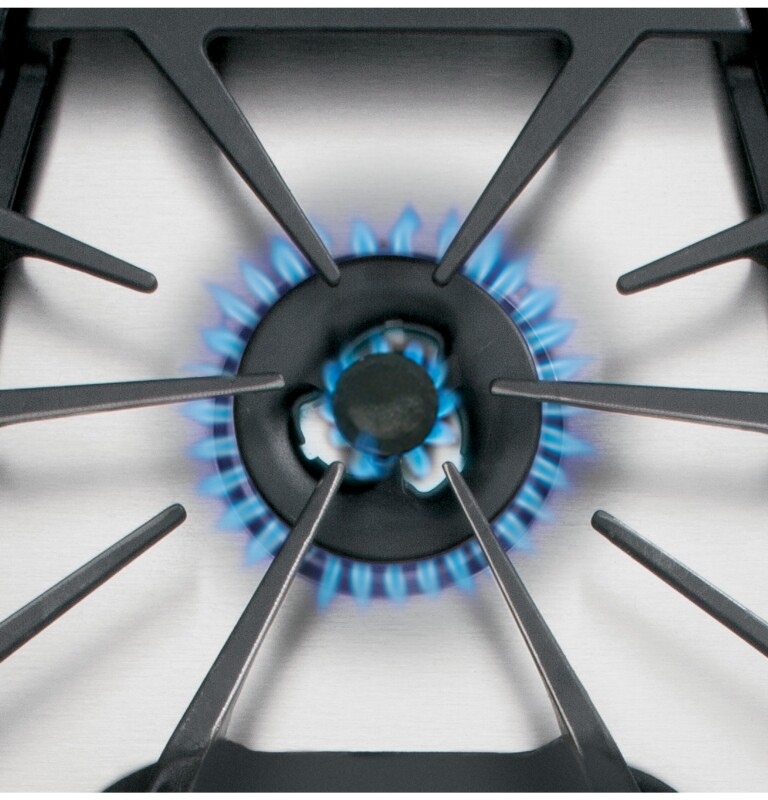 Café Series 36" Built-in Gas Cooktop CGP650SETSS