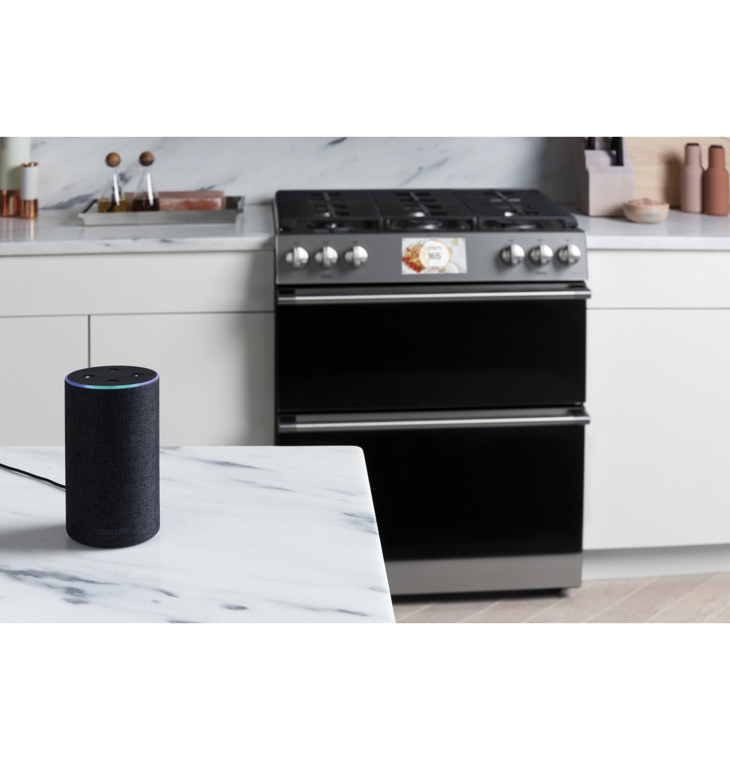 CAFÉ™ 30" Smart Slide-In, Front-Control, Gas Range with Convection Oven in Platinum Glass view 21