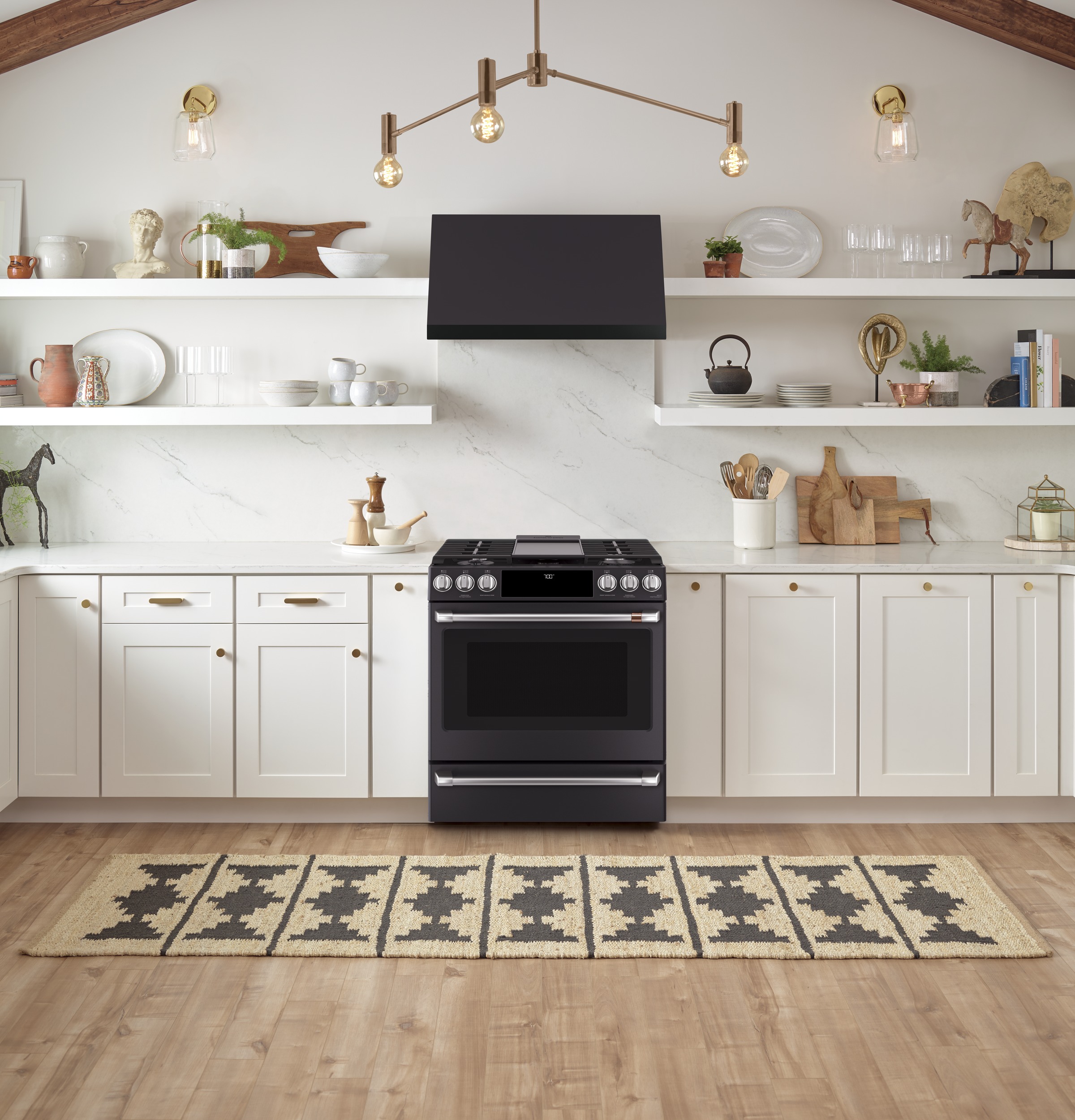 CAFÉ™ 30" Smart Slide-In, Front-Control, Gas Range with Convection Oven view 23