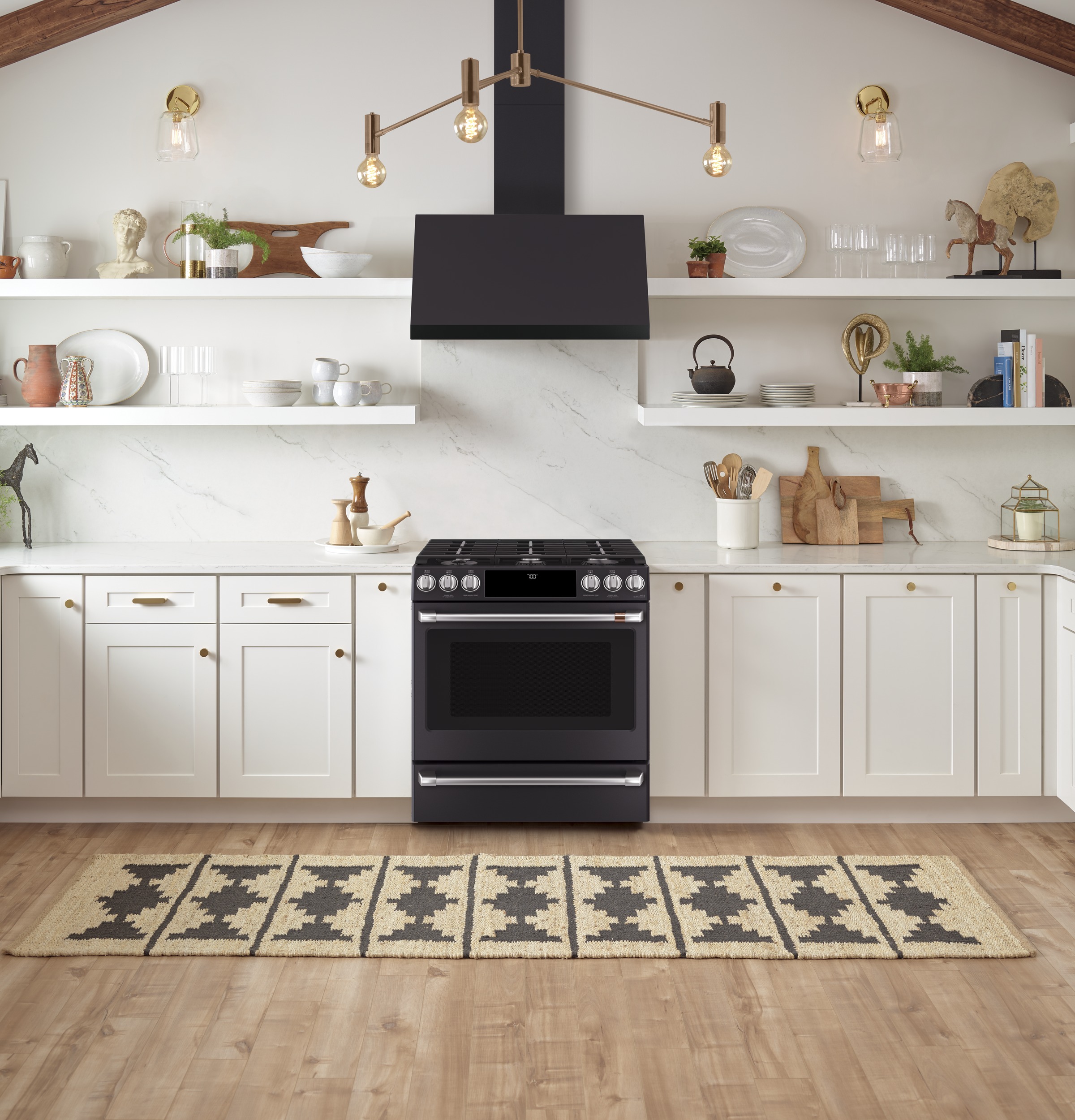 CAFÉ™ 30" Smart Slide-In, Front-Control, Gas Range with Convection Oven view 22