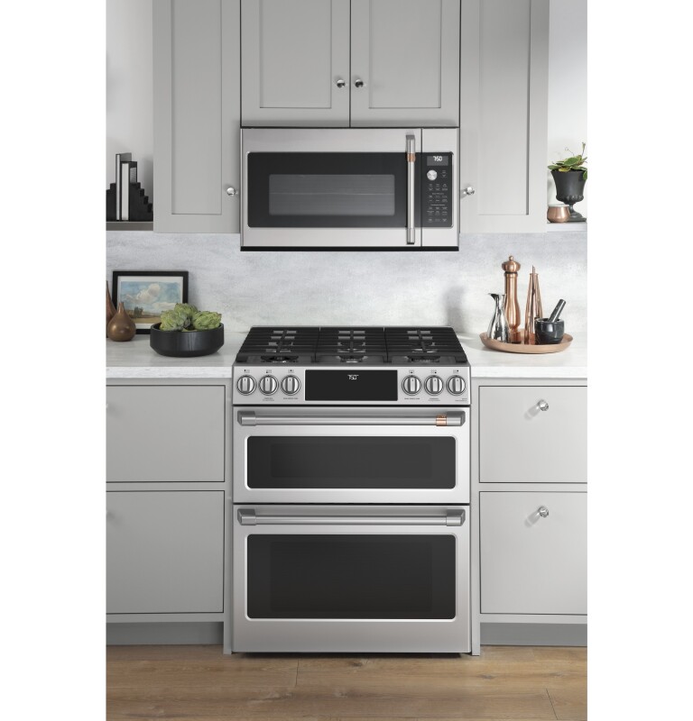 CAFÉ™ 30" Smart Slide-In, Front-Control, Gas Double-Oven Range with Convection view 27