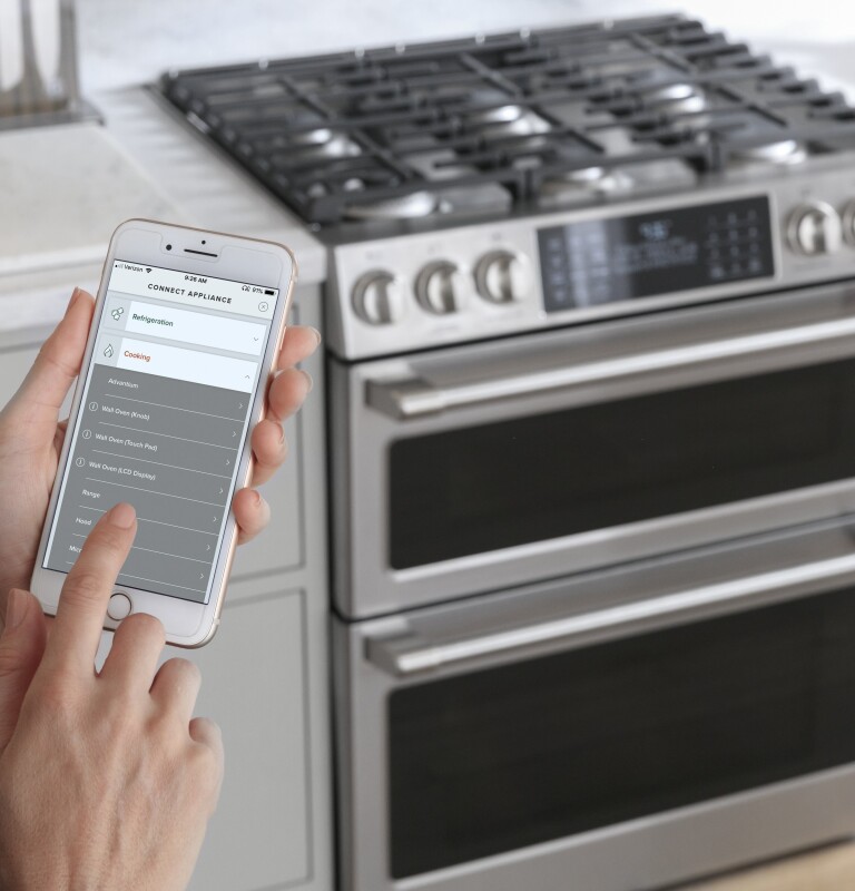 CAFÉ™ 30" Smart Slide-In, Front-Control, Gas Double-Oven Range with Convection view 25