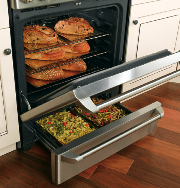 Café Series 30" Free-standing Range With Baking Drawer CGS980SEMSS