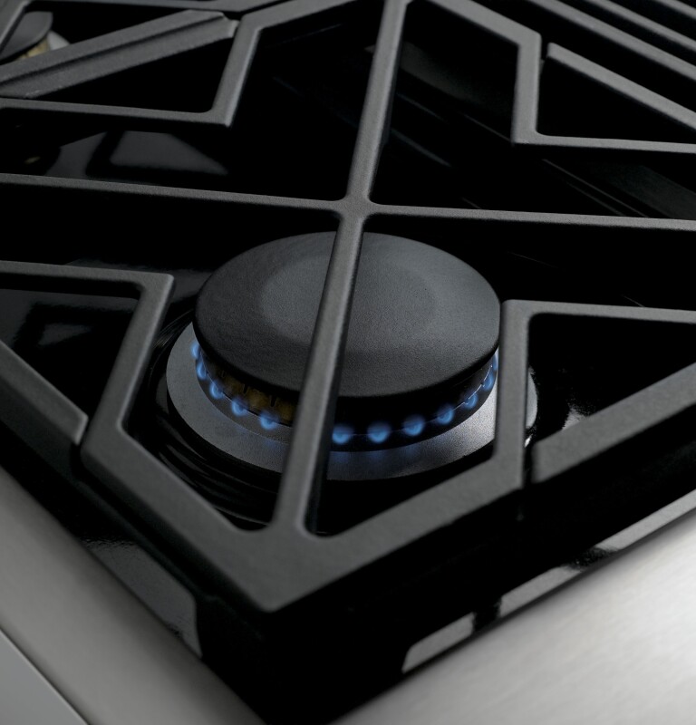 CAFÉ™ 36" Gas Rangetop CGU366P2MS1