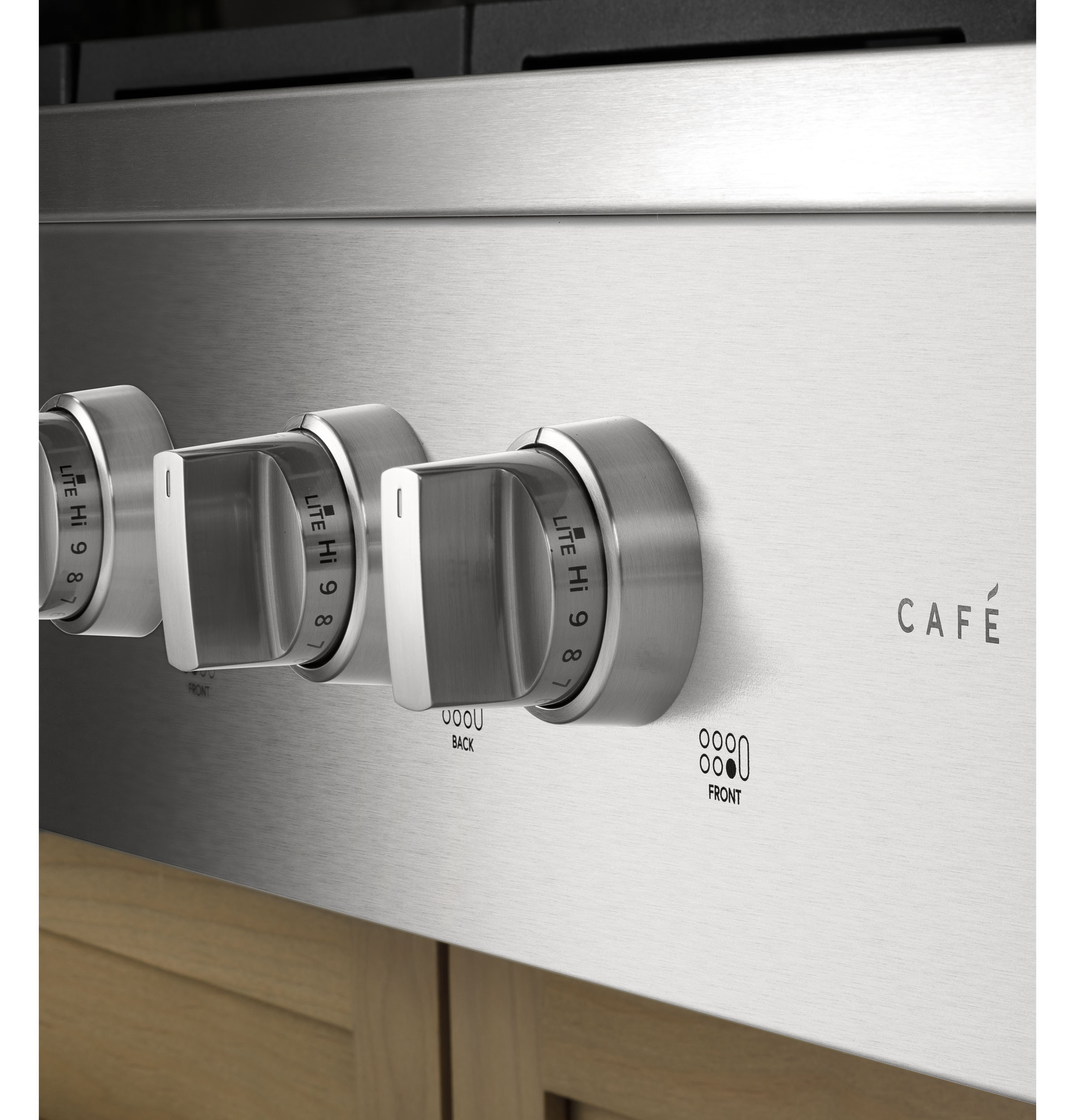 CAFÉ™ 36" Commercial-Style Gas Rangetop with 6 Burners (Natural Gas) view 4