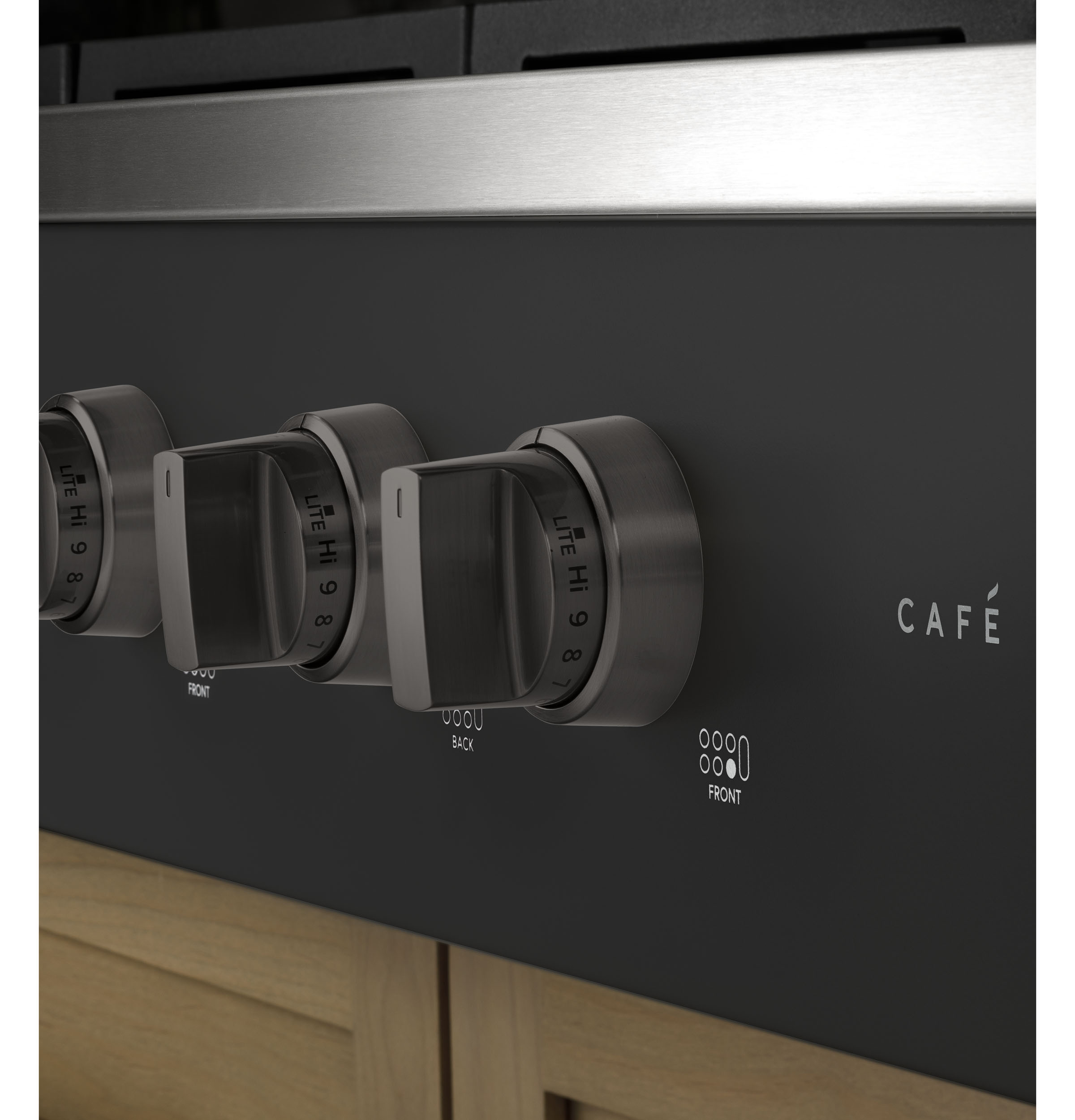 CAFÉ™ 36" Commercial-Style Gas Rangetop with 6 Burners (Natural Gas) view 3