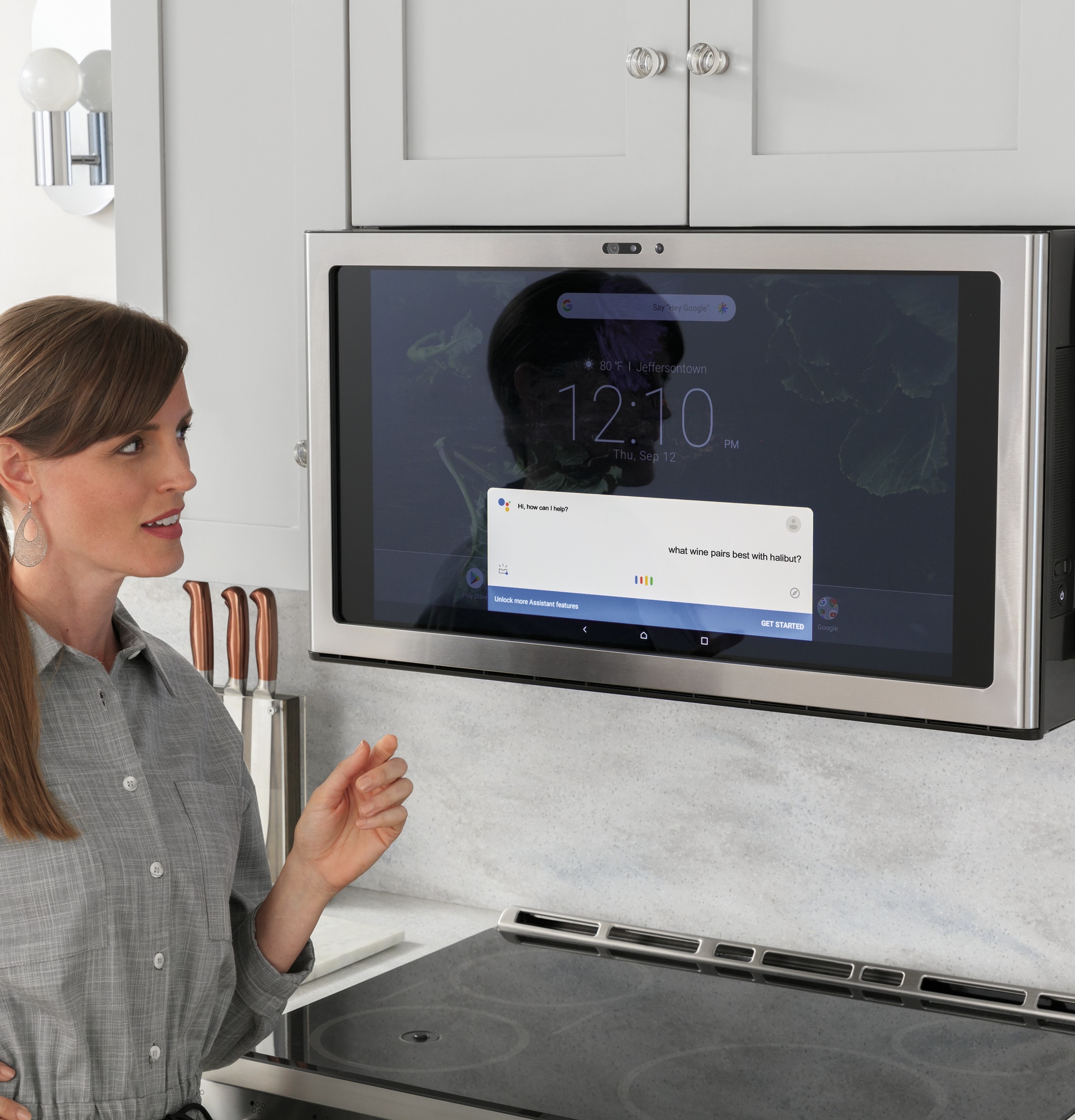 CAFÉ™ 30" Smart Slide-In, Front-Control, Induction and Convection Range with In-Oven Camera view 2