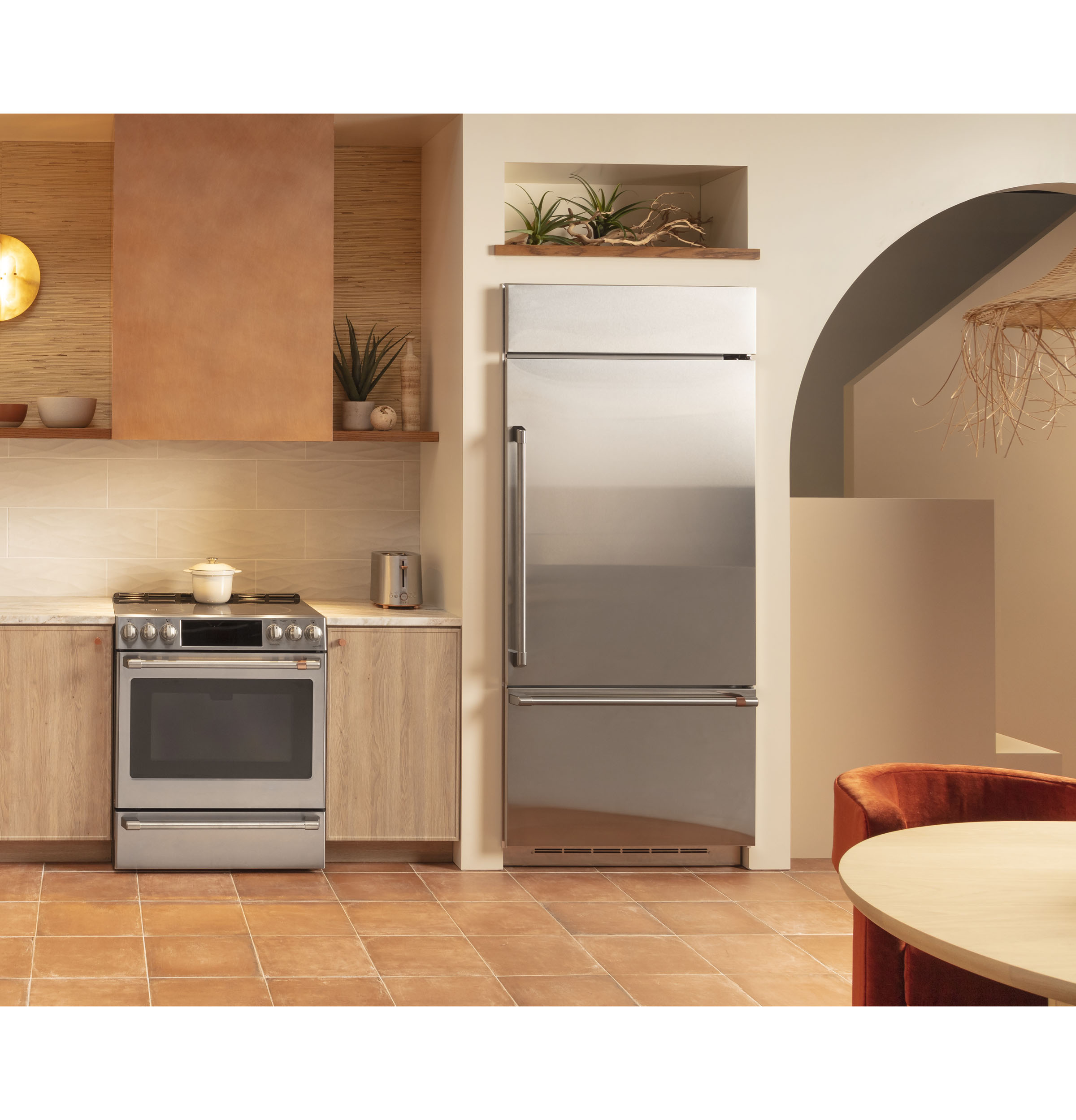 CAFÉ™ 30" Smart Slide-In, Front-Control, Induction and Convection Range with In-Oven Camera view 11