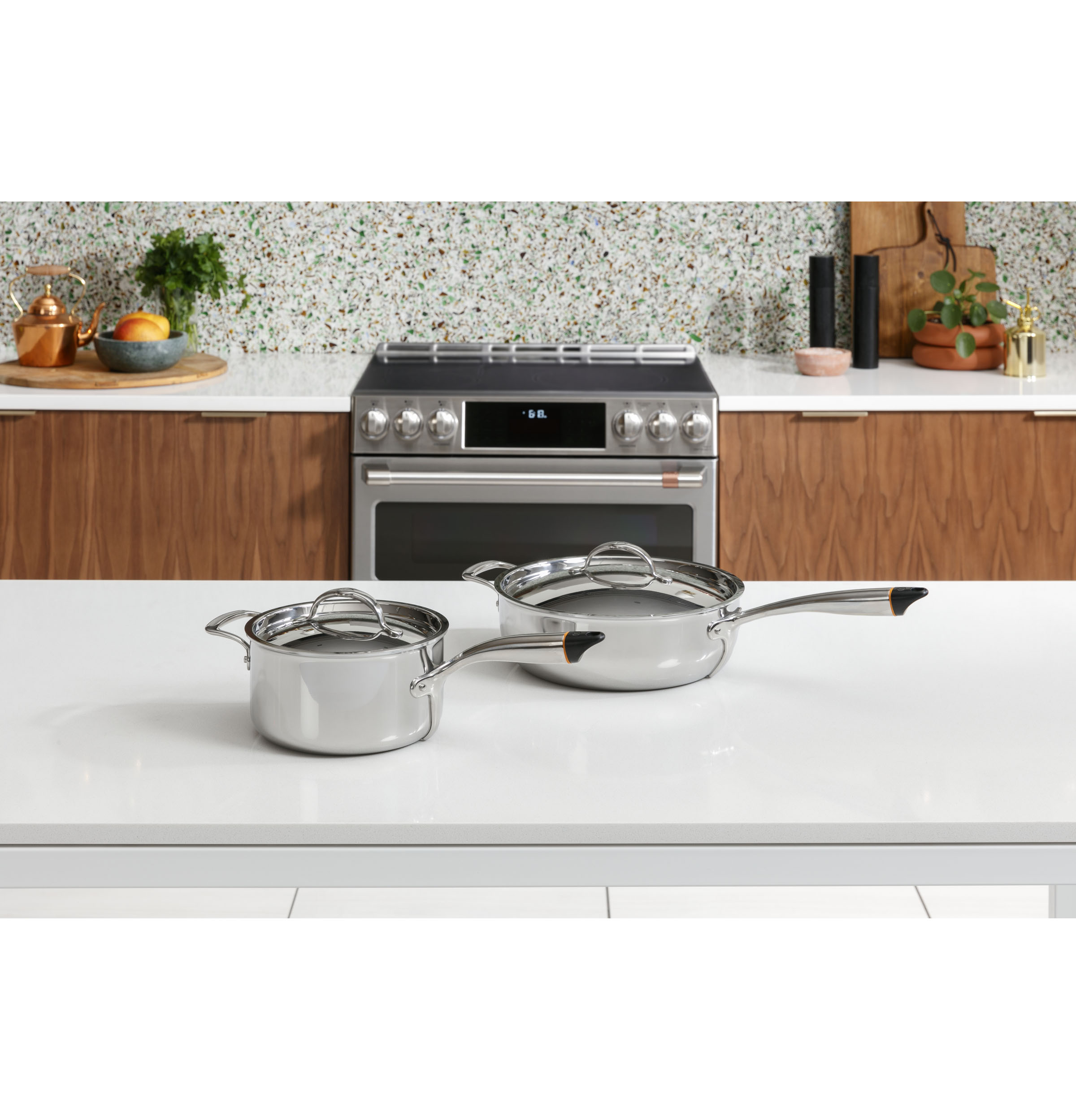 CAFÉ™ 30" Smart Slide-In, Front-Control, Induction and Convection Double-Oven Range view 34