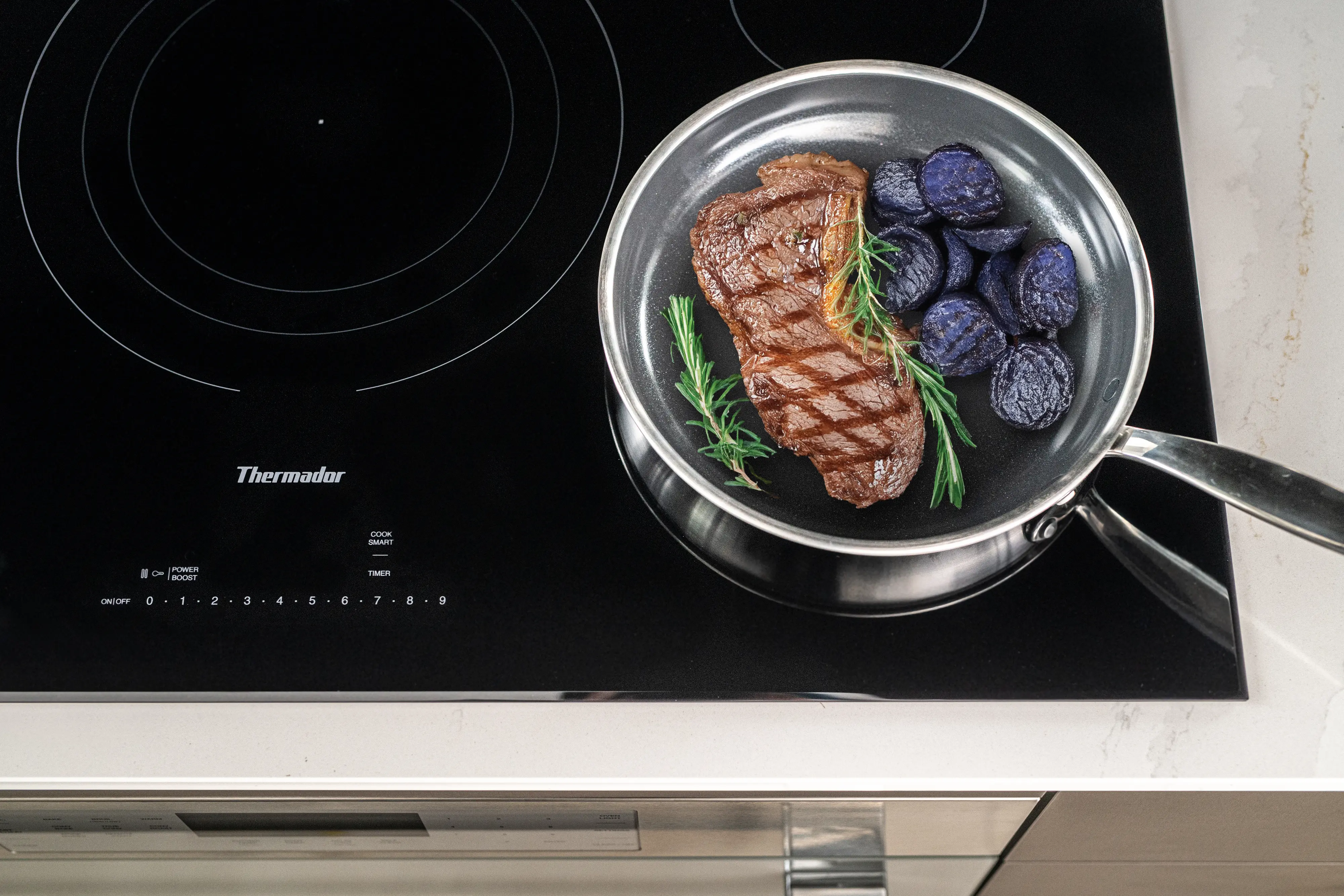 Heritage® Induction Cooktop 36'' Without Frame CIT365BB