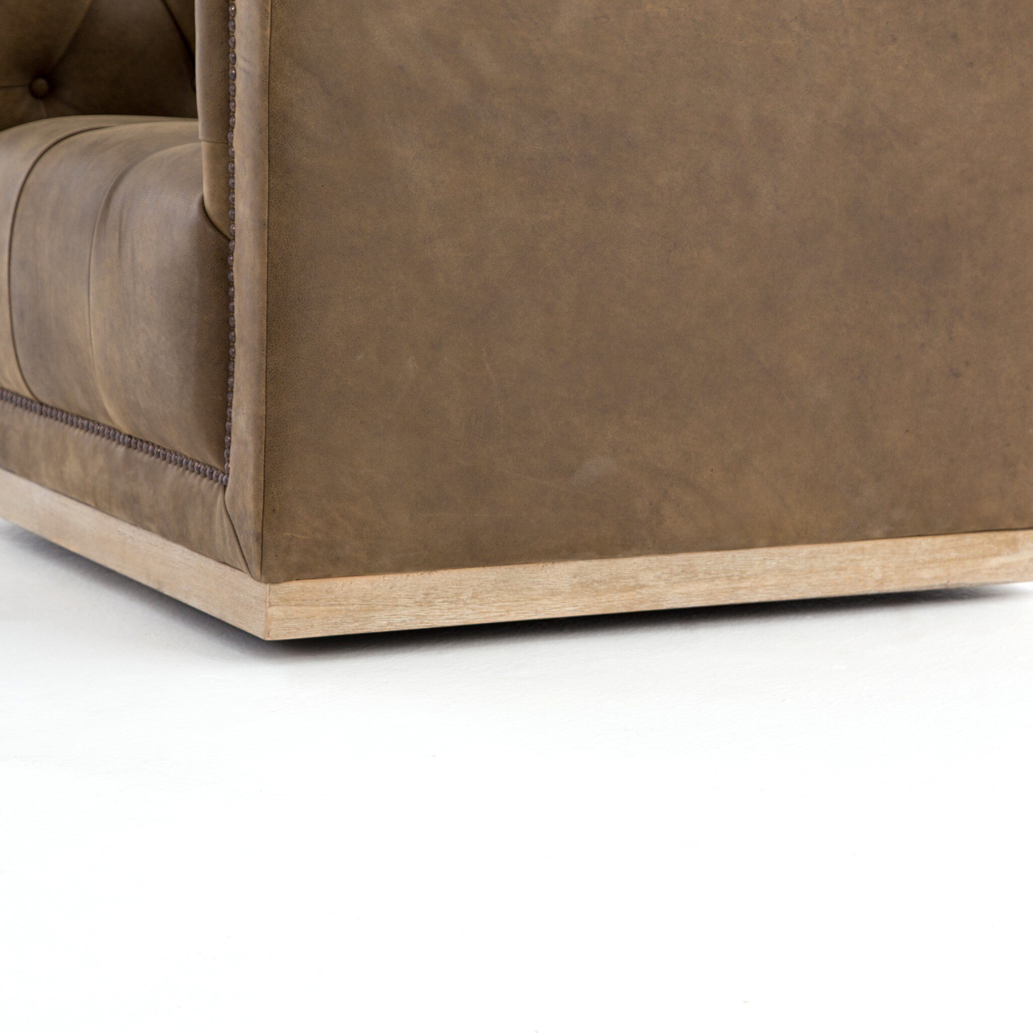 Maxx Swivel Chair - CKEN-F4Z-061 CKENF4Z061