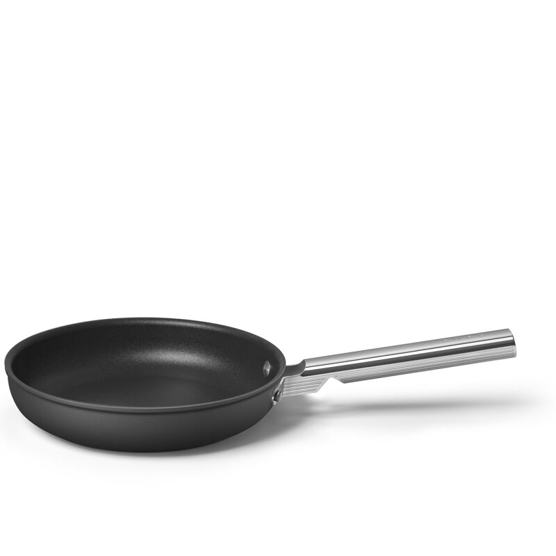 Cookware Fry Pans Retro-style CKFF2401BLM, product image 2 of 10