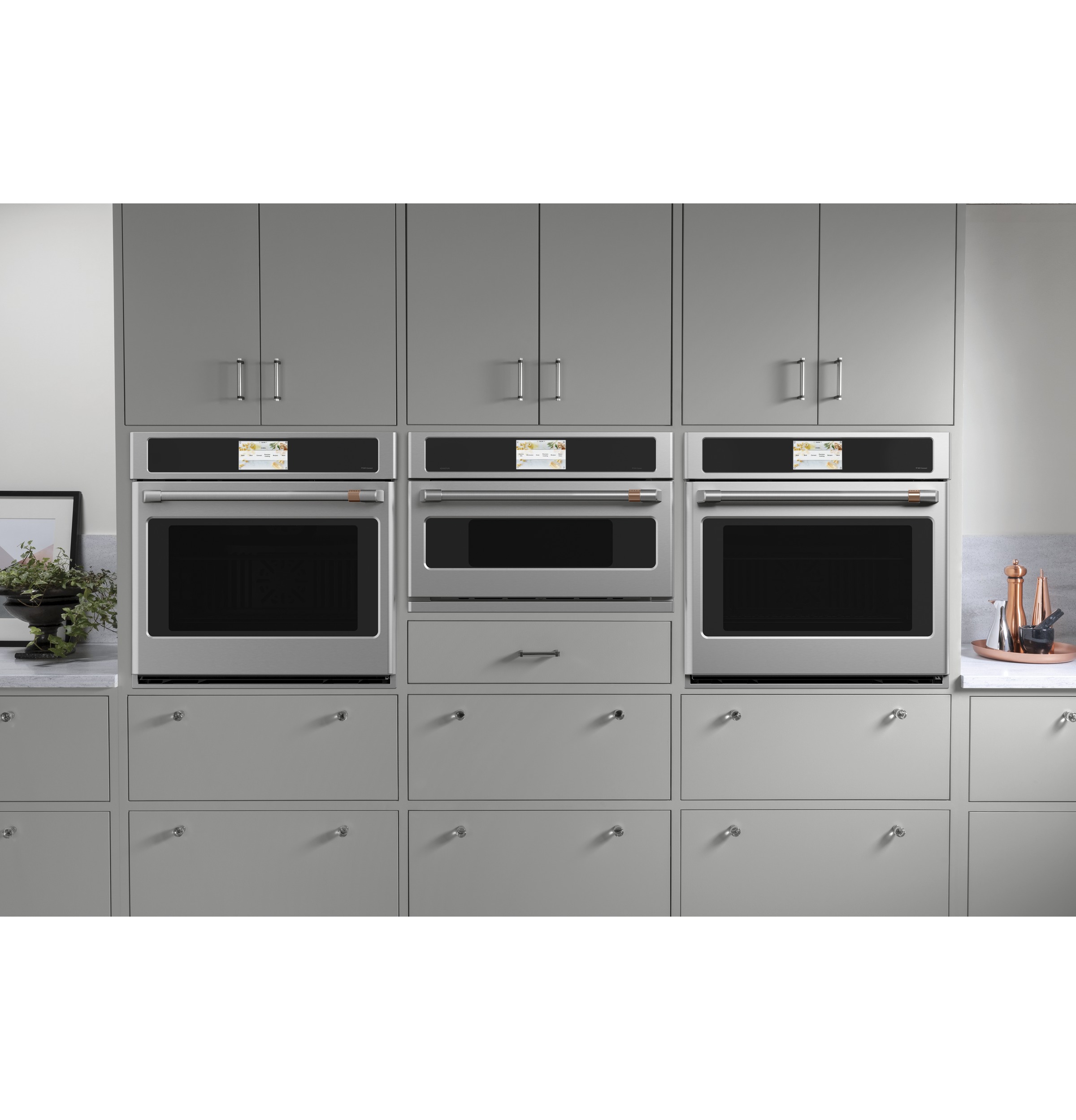 CAFÉ™ 27" Smart Single Wall Oven with Convection view 2
