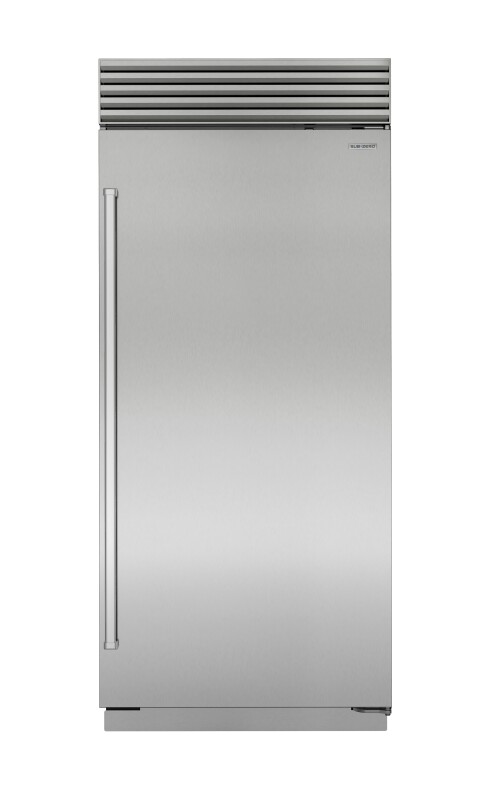 36" Classic Refrigerator - Tubular Handle CL3650RSTR
