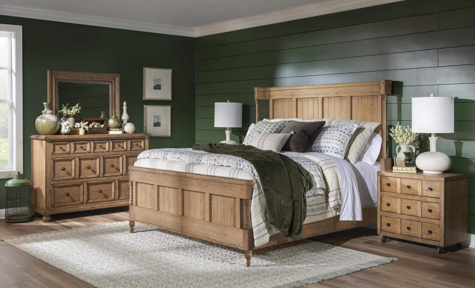 Complete Shelter Bed 5/0 Queen Barnwood Oak CLH4010-4205K CLH40104205K