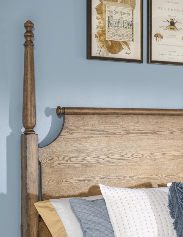 Complete High/low Poster Bed 6/6 King Barnwood Oak CLH4010-4606K CLH40104606K