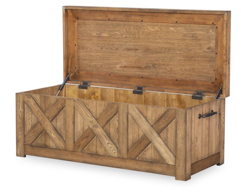 Vintage Market AT Captains Trunk Cocktail Table CLH4010903