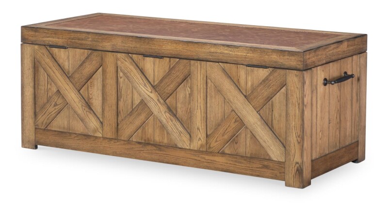 Vintage Market AT Captains Trunk Cocktail Table CLH4010903