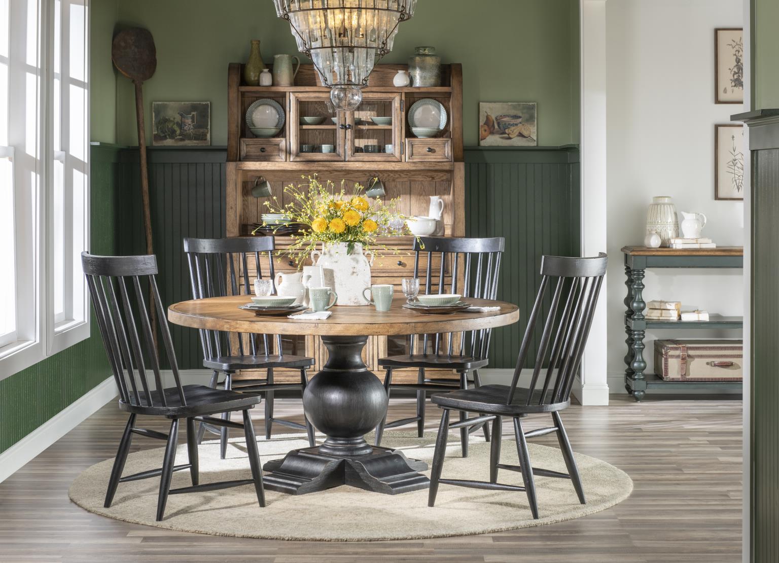 Windsor Side Chair With Tapered Spindles CLH4011740