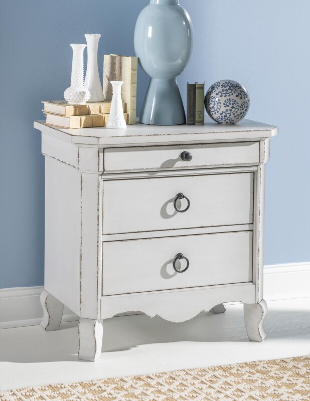 Victorian Nightstand CLH40123103