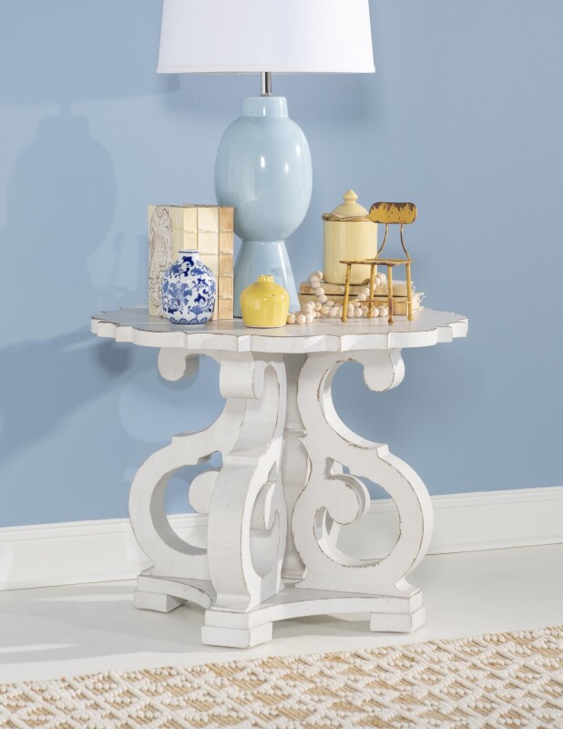 Vintage Market AT Corbel Base End Table Picket Fence CLH4012-708 CLH4012708