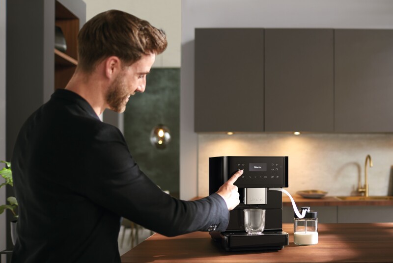 CM6 MilkPerfection Countertop Coffee Machine (Obsidian Black) CM6160OB