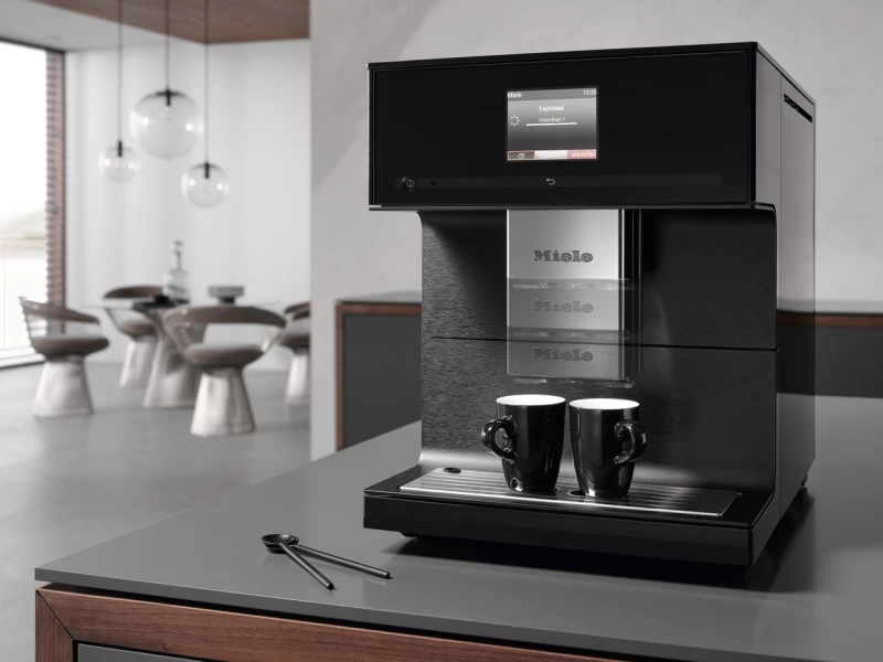 Countertop coffee machine with CoffeeSelect and AutoDescale for maximum flexibility CM7750COFFEESELECT