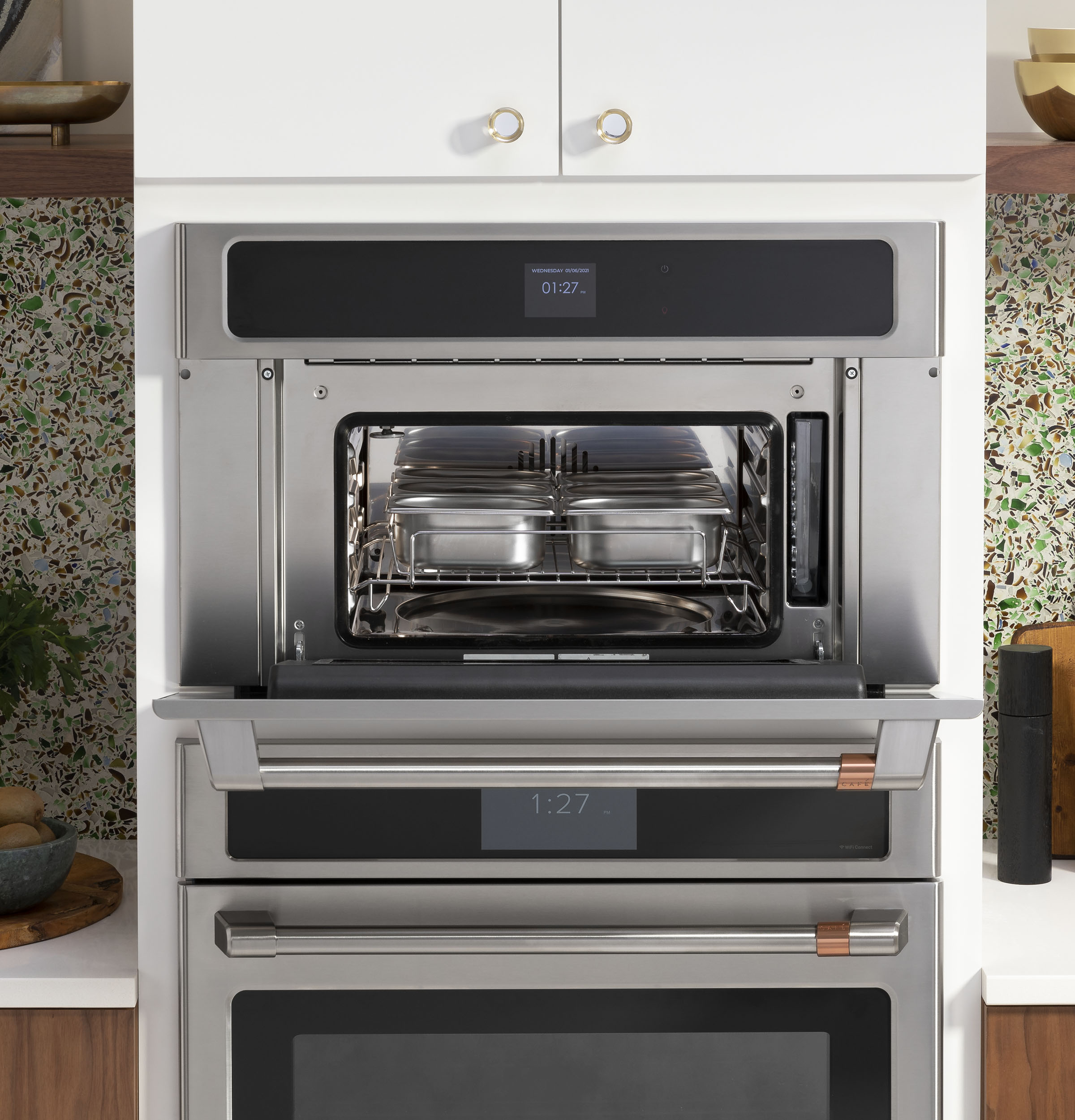 CAFÉ™ 30" Pro Convection Steam Oven view 16