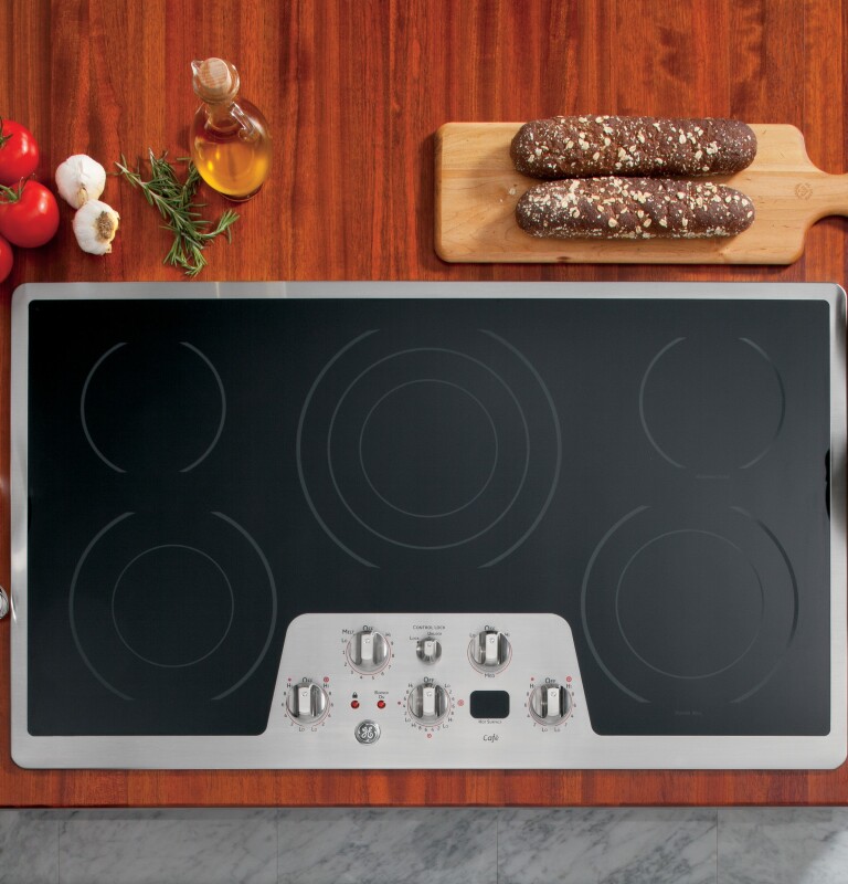 Café Series 36" Built-in Electric Cooktop CP650STSS
