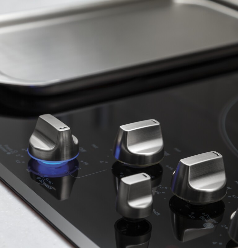 Café Series 36" Built-in Knob Control Electric Cooktop CP9536SJSS