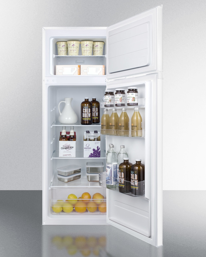 22" Wide Refrigerator-Freezer CP962