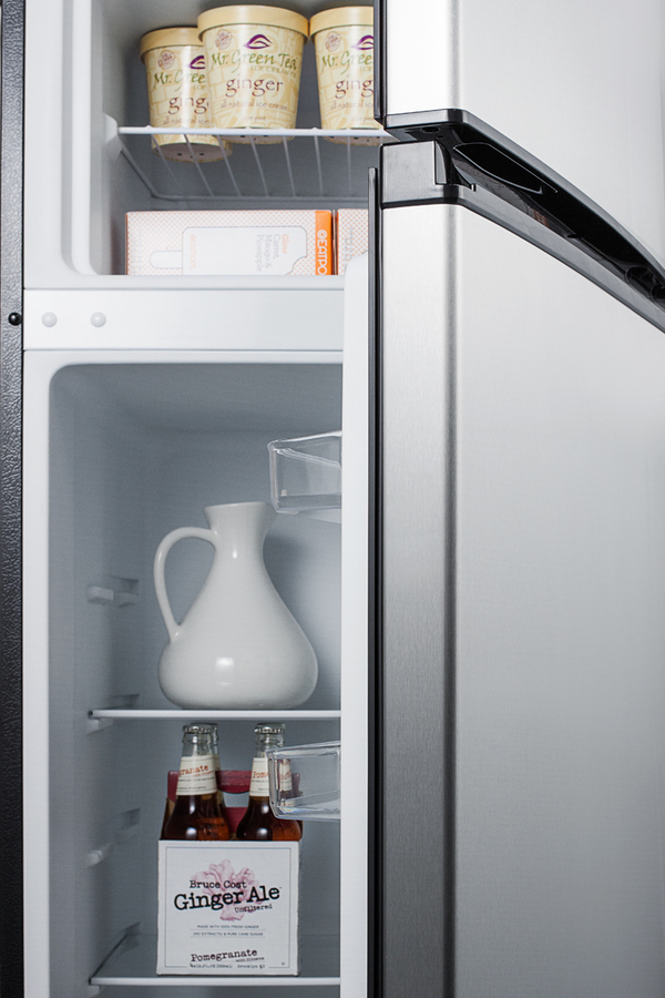 22" Wide Refrigerator-Freezer CP972SS