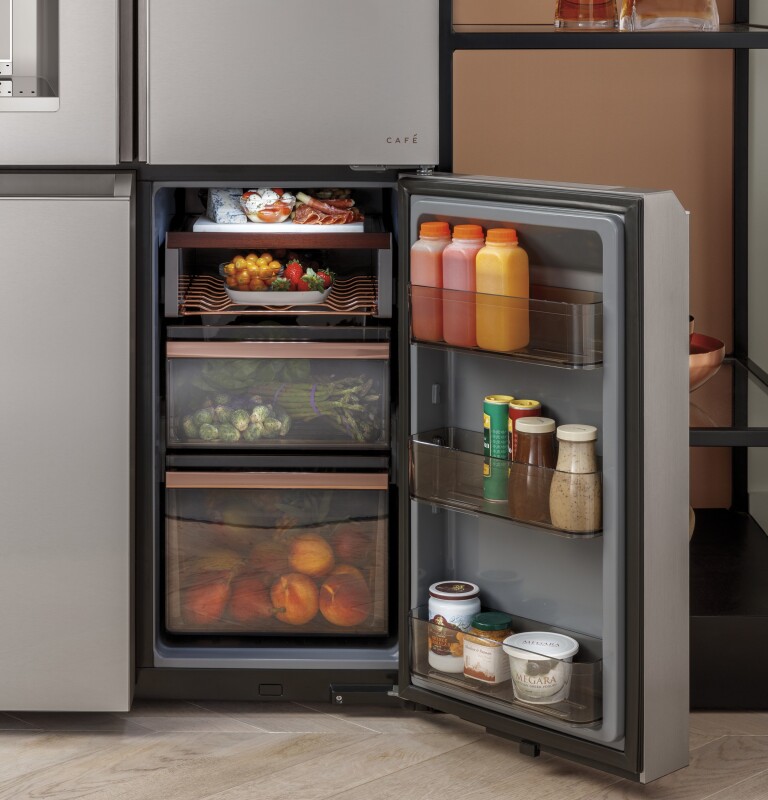 Café 27.4 Cu. Ft. Smart Quad-door Refrigerator In Platinum Glass CQE28DM5NS5