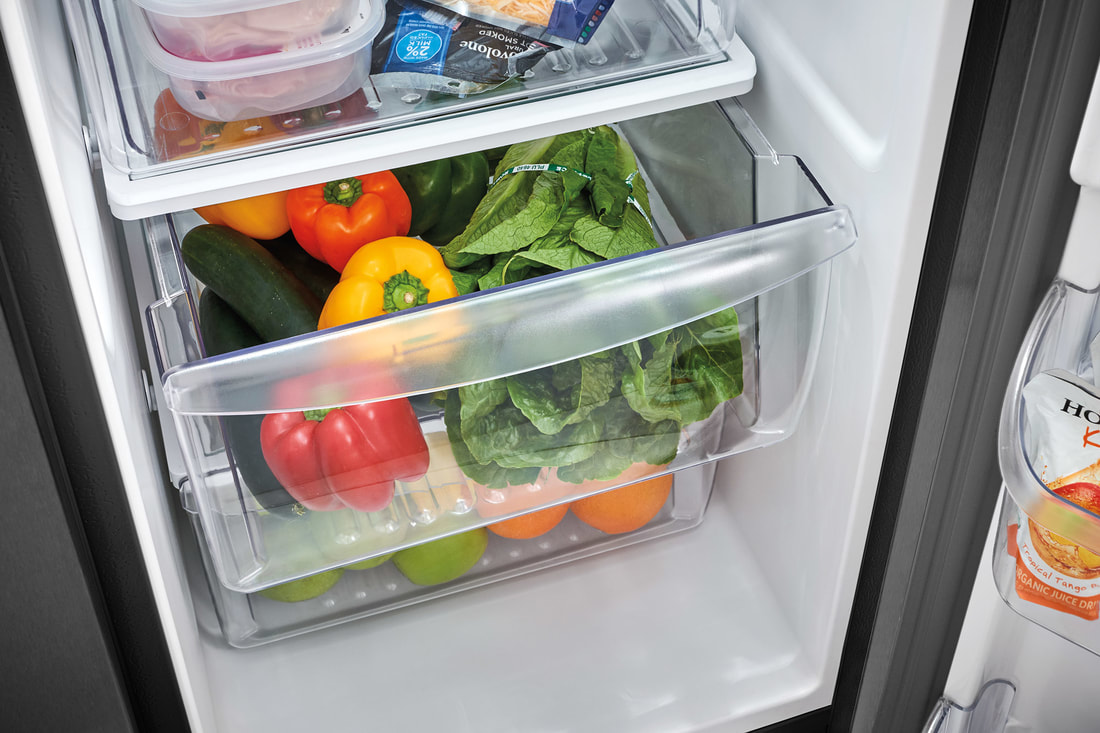 Side By Side Refrigerator CRSEH237AB