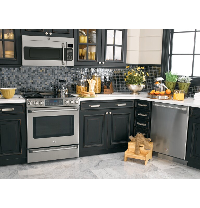 Café Series 30" Free Standing Radiant Range With Baking Drawer CS980SNSS