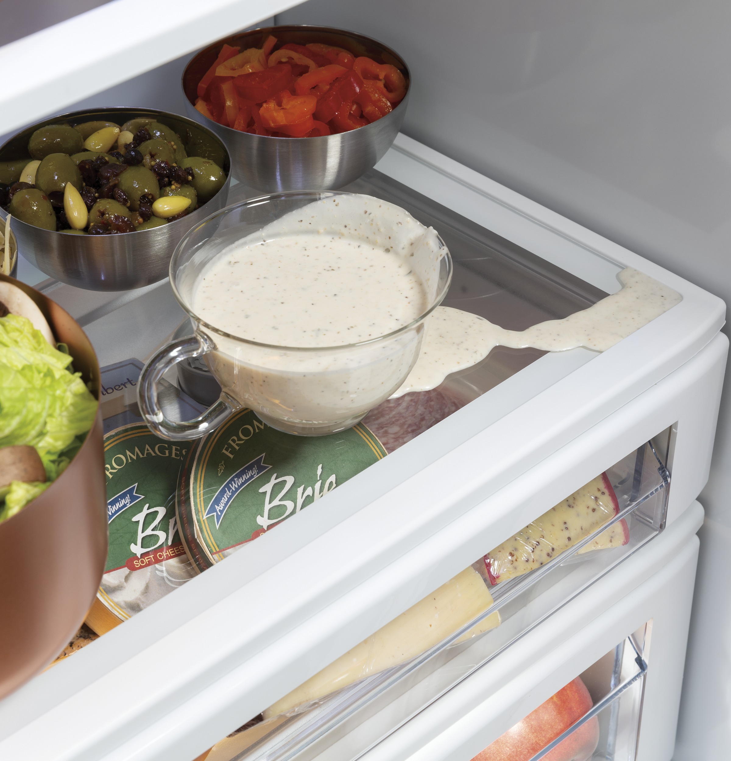 Café 42" Smart Built-in Side-by-side Refrigerator CSB42WP2RS1