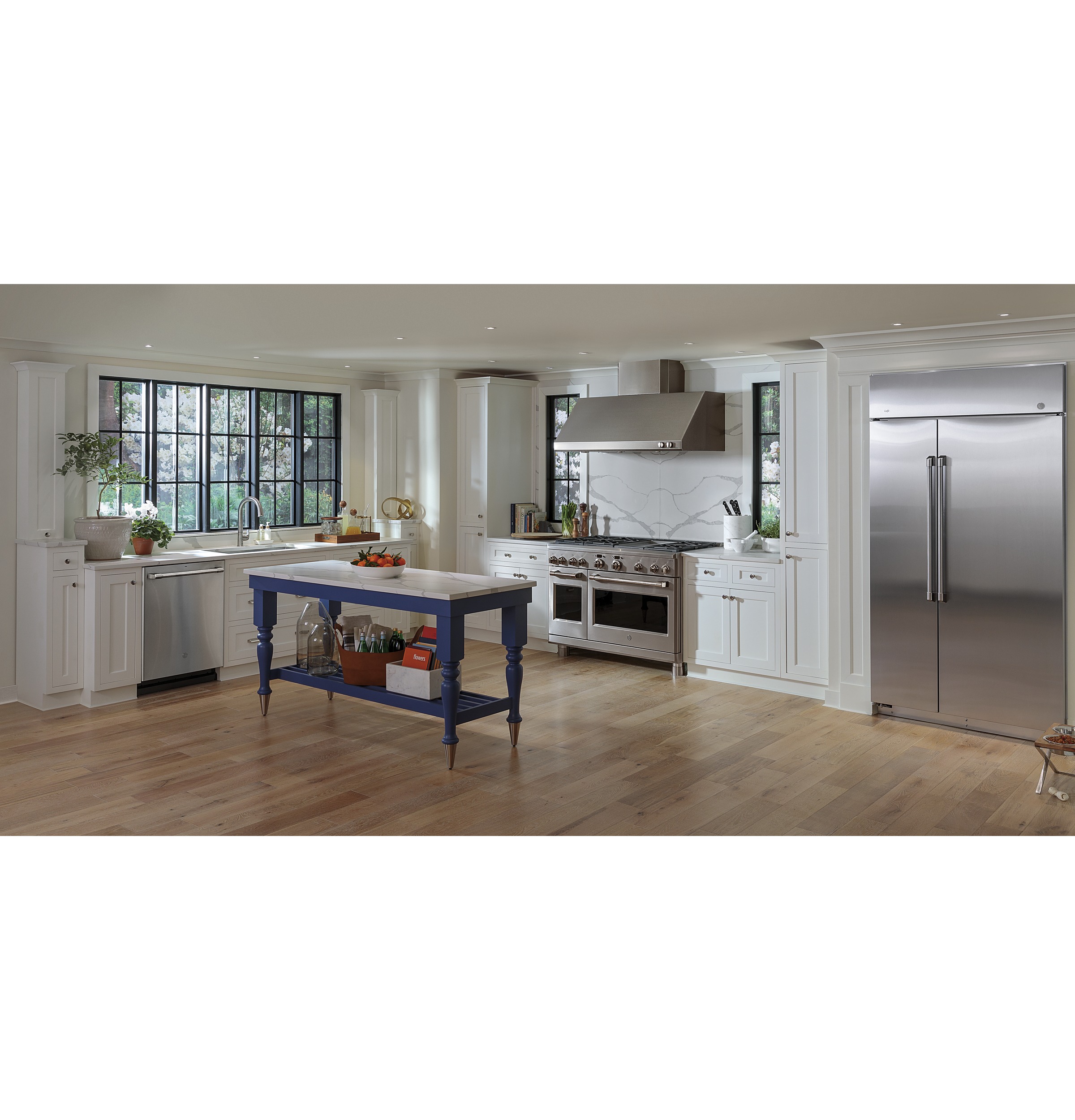 Café Series 42" Built-in Side-by-side Refrigerator CSB42WSKSS