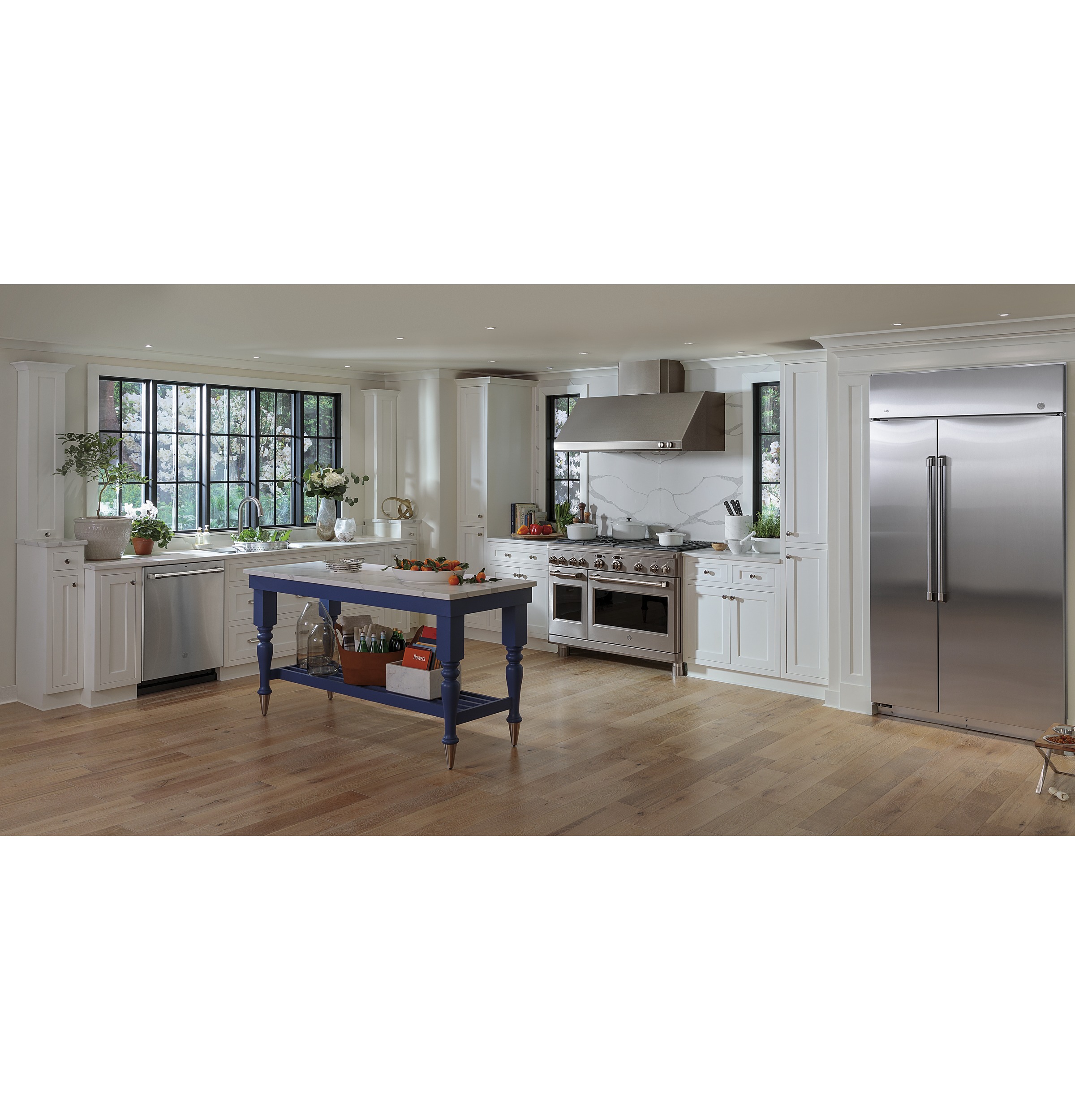 Café Series 42" Built-in Side-by-side Refrigerator CSB42WSKSS