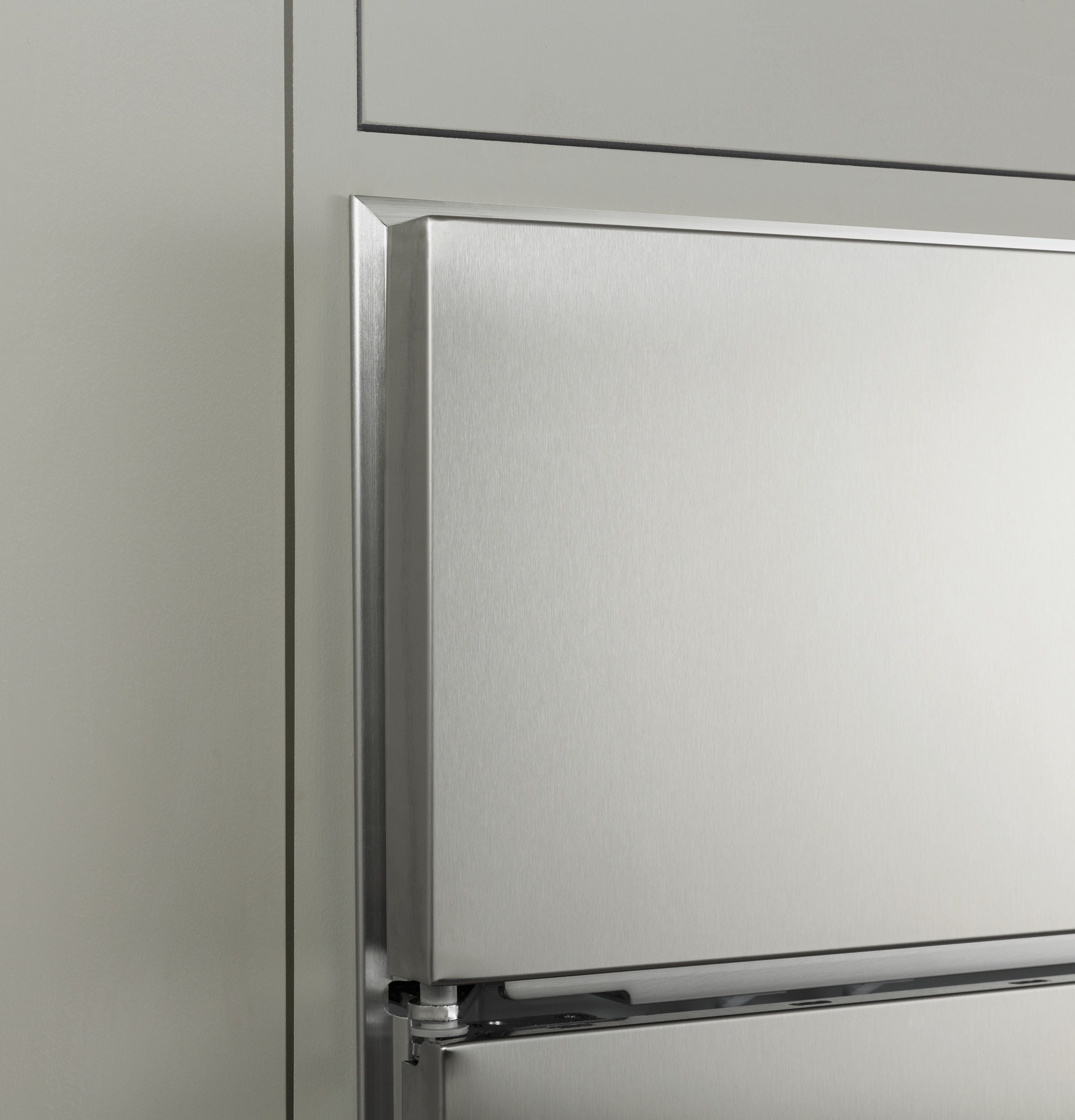 Café 48" Smart Built-in Side-by-side Refrigerator With Dispenser CSB48YP2RS1