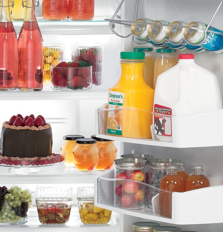 Café Series 24.6 Cu. Ft. Counter-depth Side-by-side Refrigerator CSCP5UGXSS
