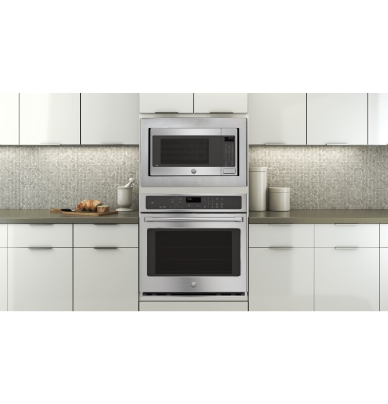 GE Series 30" Built-In Single Convection Wall Oven CT9050SHSS