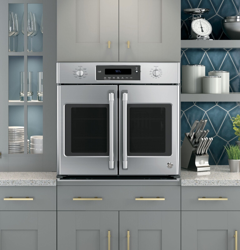 Café Series 30" Built-in French-door Single Convection Wall Oven CT9070SHSS