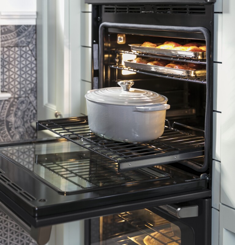 Café Series 30" Built-in Double Convection Wall Oven CT9550EKDS