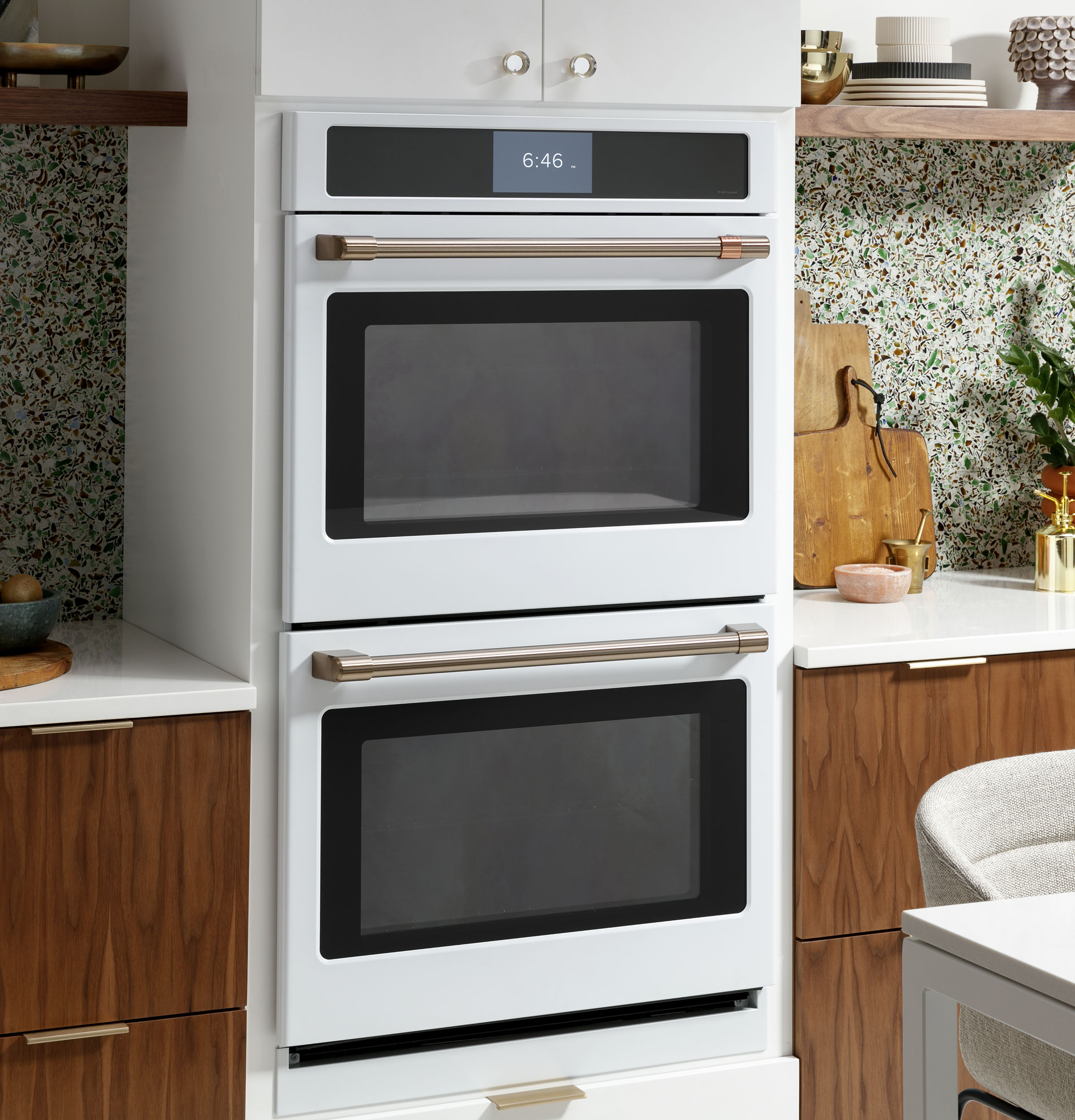 CAFÉ™ Professional Series 30" Smart Built-In Convection Double Wall Oven view 8