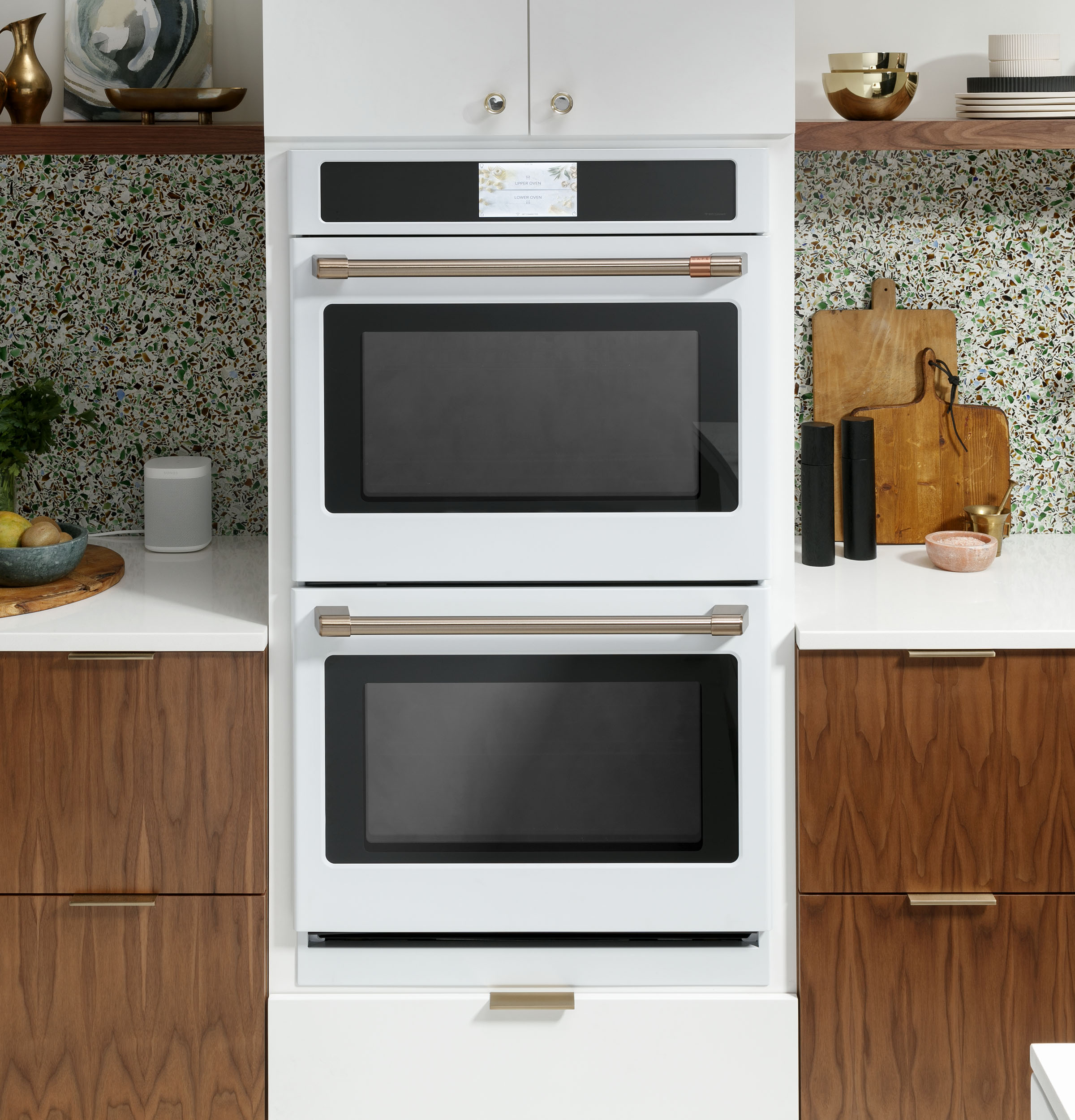 CAFÉ™ Professional Series 30" Smart Built-In Convection Double Wall Oven view 6