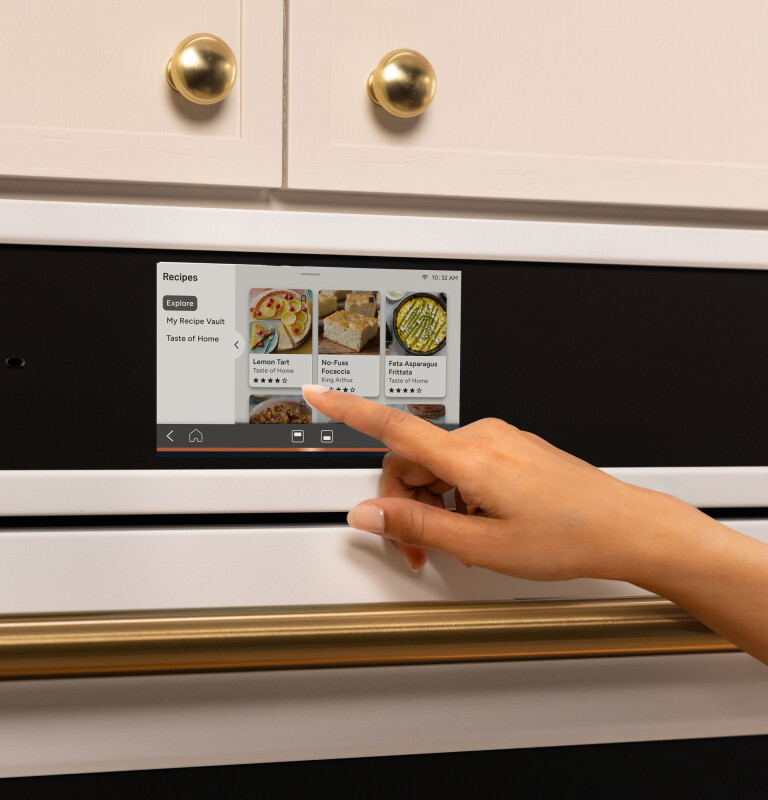 Café Professional Series 30" Smart Built-in Convection Double Wall Oven CTD90DP4ZW2