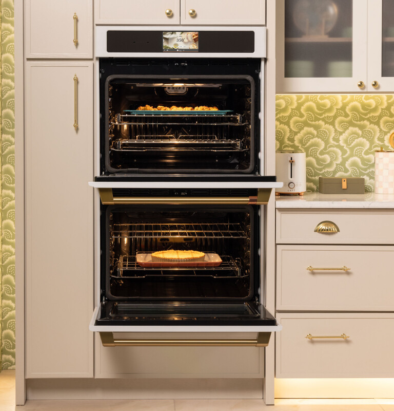 Café Professional Series 30" Smart Built-in Convection Double Wall Oven CTD90DP4ZW2