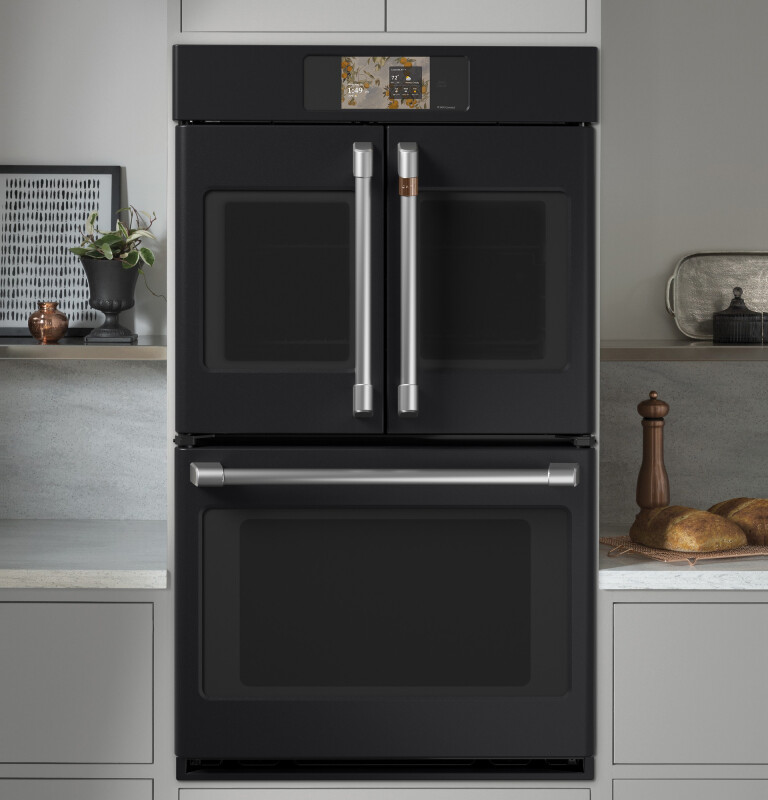 Café Professional Series 30" Smart Built-in Convection French-door Double Wall Oven CTD90FP3ZD1